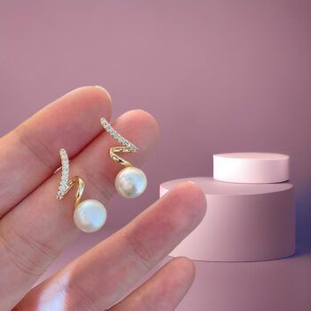 Wave pearl stylish korean earring