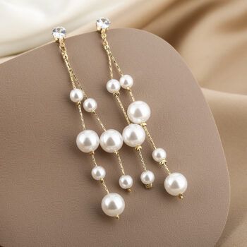 Fashionable Long Preal Stud Korean Earring