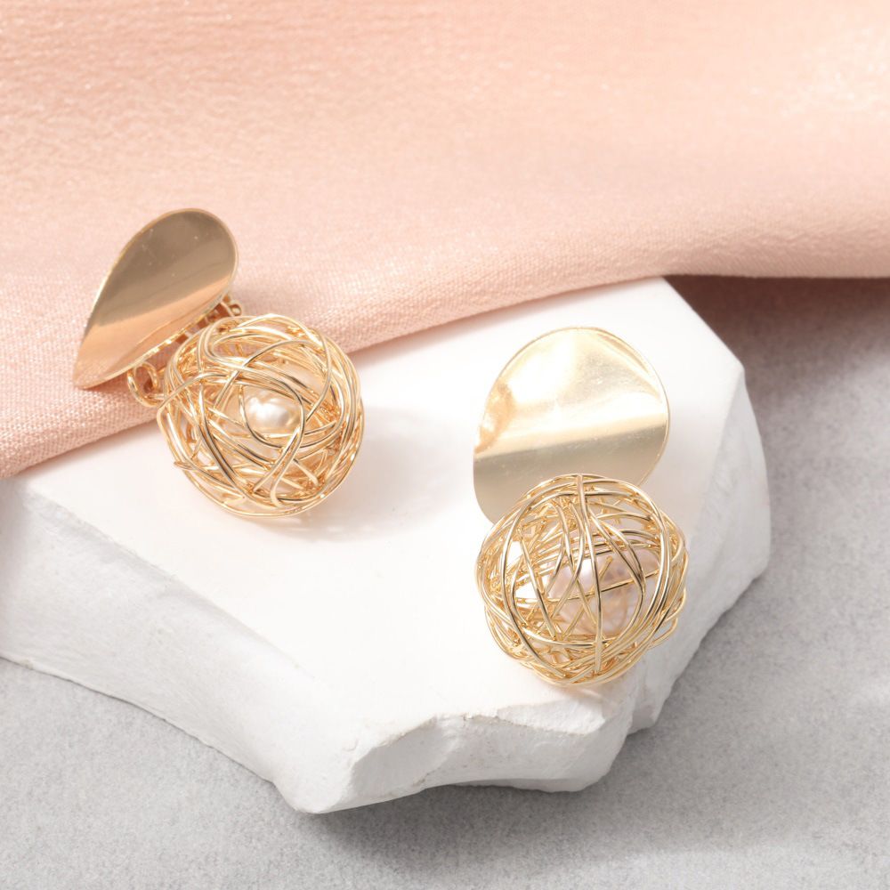 O1CN01DcguDI1bXbIDdsxWF_!!1680633475-0-cib korean earrings online
